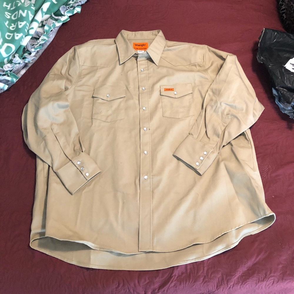 BRAND NEW fire resistant shirt